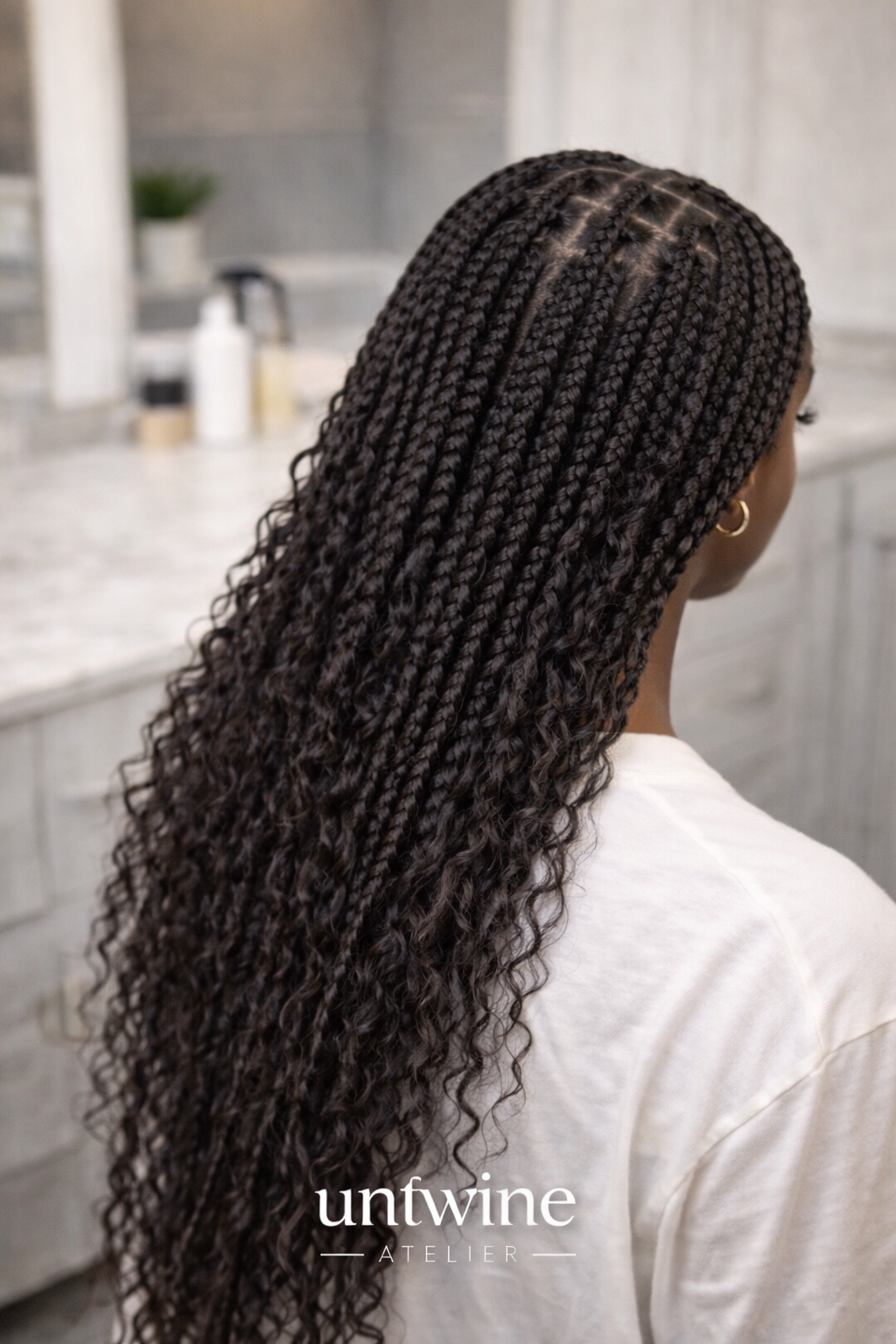 Curly braids with wavy ends